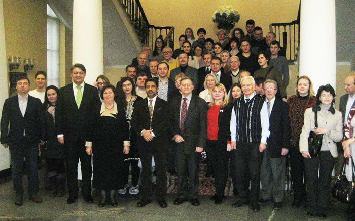 Круглий стіл